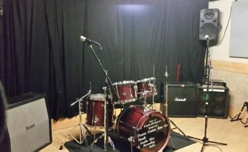 Studio-1b