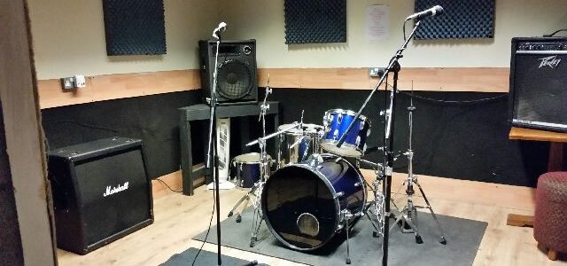 Studio-4